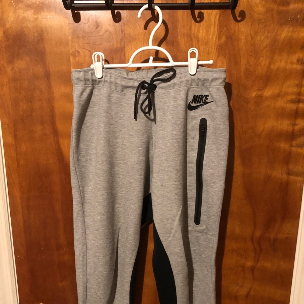 Nike Sweat paints